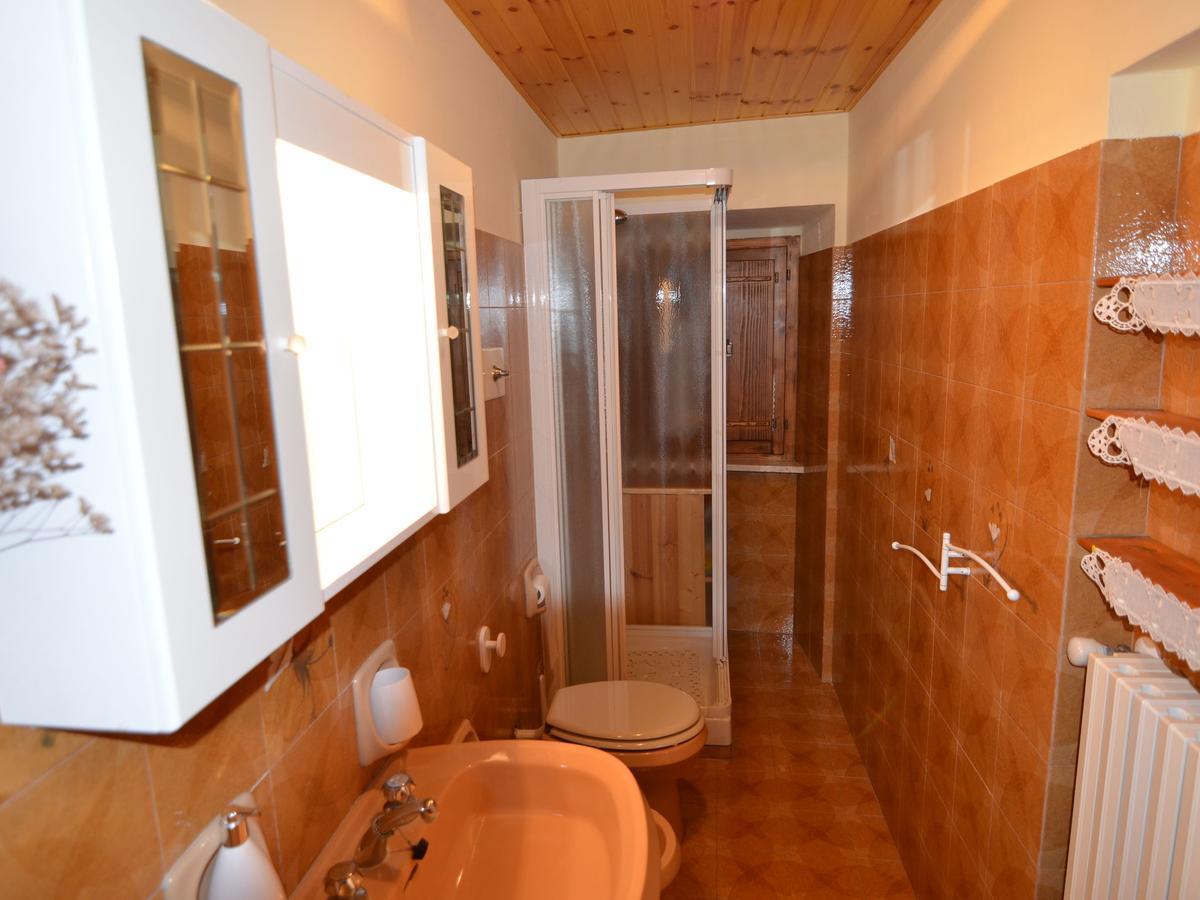Belvilla By Oyo Graceful Apartment With Garden Petrella Guidi Ngoại thất bức ảnh